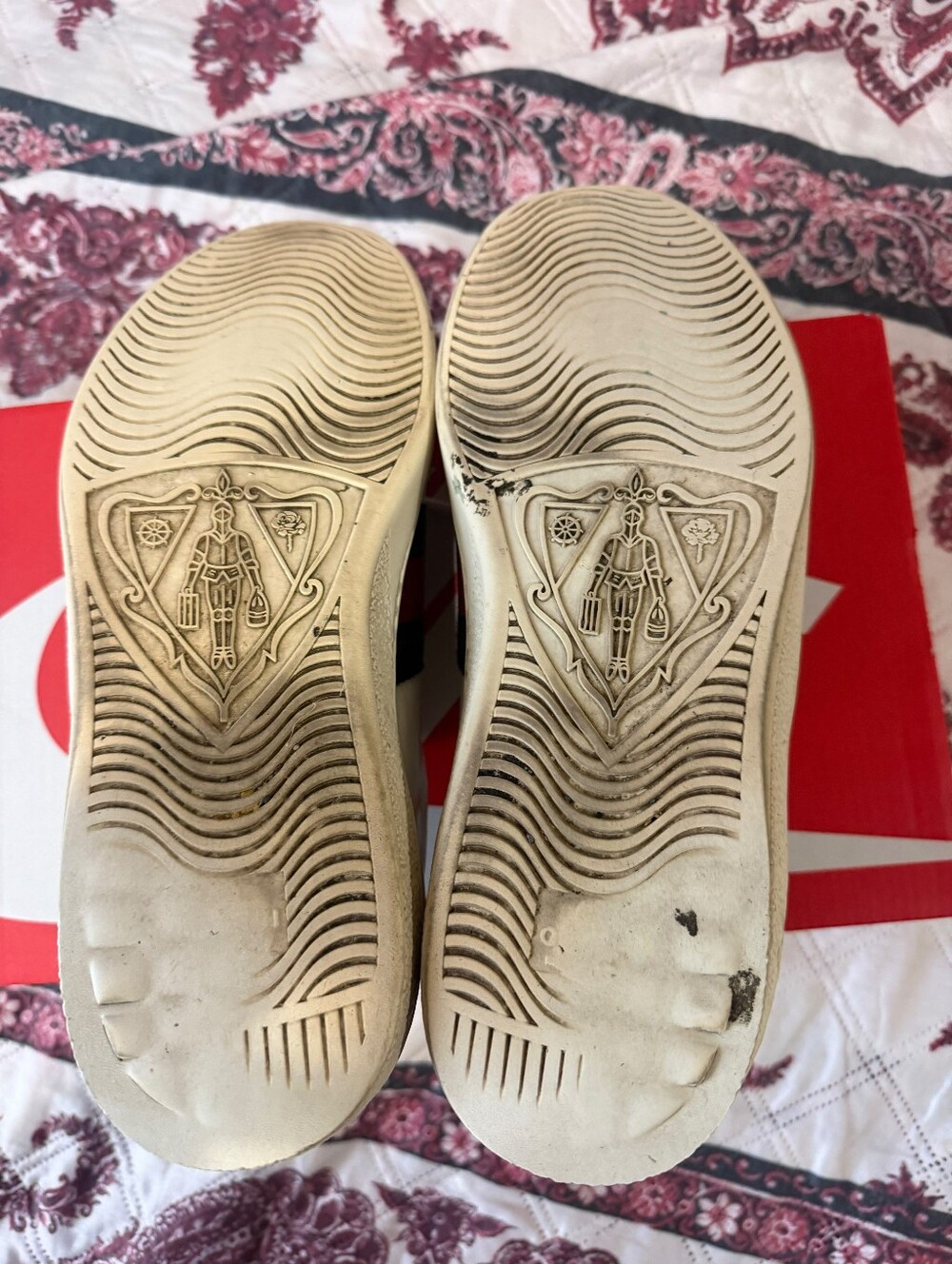 Men's Gucci casual Sneakers in Off-White